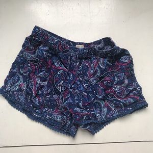 Hollister flows shorts 🐘 size xs